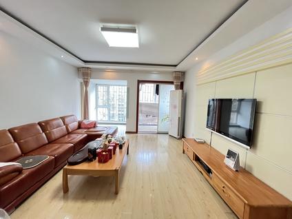 北京海信马山新城2室2厅96平中楼层/共6层