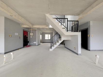 北京浅山艺境玺湖5室3厅183.73平高楼层/共7层