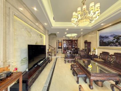 北京水韵蓝湾(北区)6室3厅275.22平低楼层/共1层