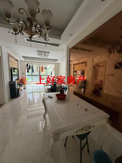 北京名门壹品3室2厅102平低楼层/共11层