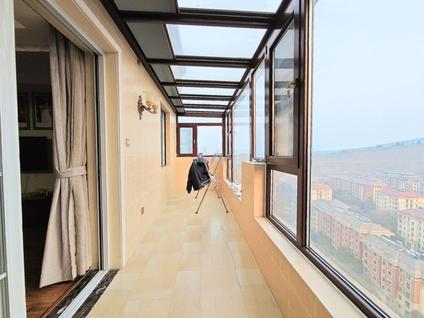 北京开元四季(三期)5室2厅210.56平高楼层/共18层