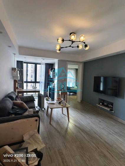 北京红石梁广场3室2厅115平中楼层/共26层