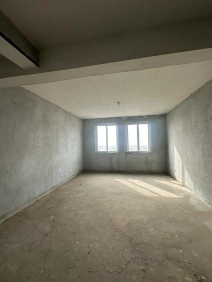 北京欧洲城3室2厅115平高楼层/共18层