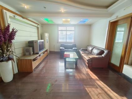 盐城福缘居小区5室2厅144.12平中楼层/共6层