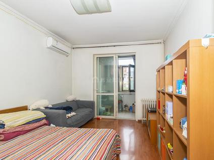 北京百草园社区2室1厅63.54平高楼层/共6层