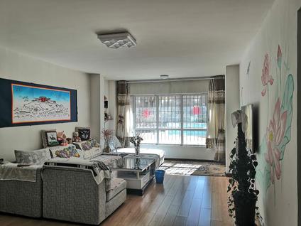 北京西城名邸2室2厅104平低楼层/共33层