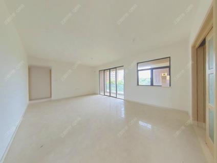 北京中邦御珑湾4室2厅125.28平低楼层/共34层