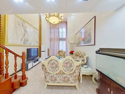 北京BOBO自由城4室2厅206.77平低楼层/共3层