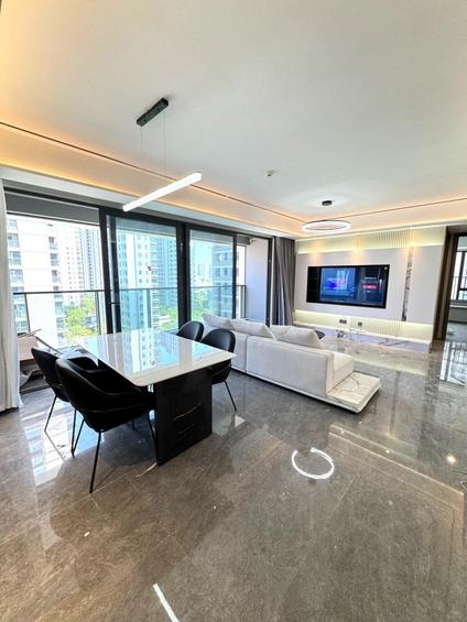 北京东阳花苑4室2厅127平中楼层/共8层