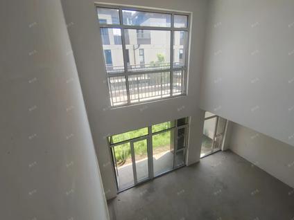 北京龙城华府(高新)5室2厅230平低楼层/共1层