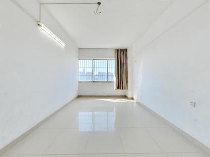 北京华山国际3室2厅120.86平中楼层/共22层