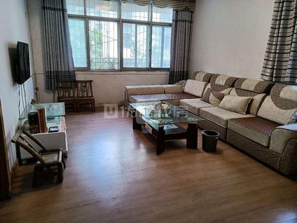 北京镇镜山路3室1厅120平低楼层/共6层