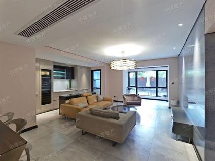 上海翠湖天地(御苑)2室2厅133.52平低楼层/共28层