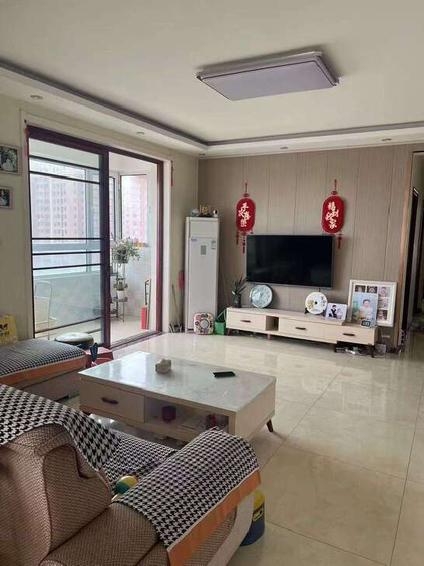 济宁滨江豪庭3室2厅138.42平中楼层/共18层