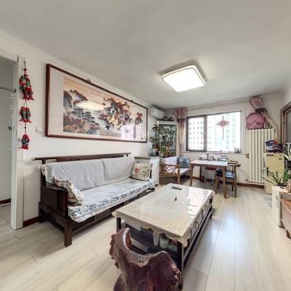 北京中铁西城2室2厅90.48平中楼层/共19层