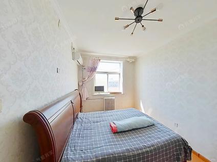 北京梨园东里(房山)2室1厅50.65平顶层/共4层