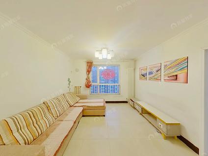 北京梨园小镇1室1厅69.26平中楼层/共14层