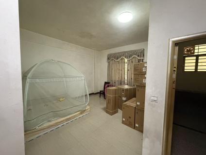 北京金碧花园(环市西路)4室2厅141.6平低楼层/共7层