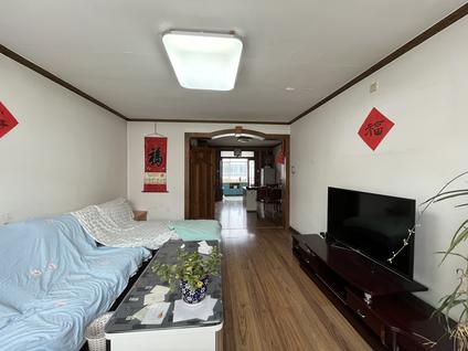 北京杰泰都市家园3室2厅114.5平高楼层/共7层