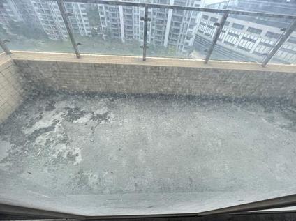 北京海逸华庭4室2厅126平低楼层/共1层