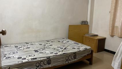 江门环市中路3室2厅135平中楼层/共8层