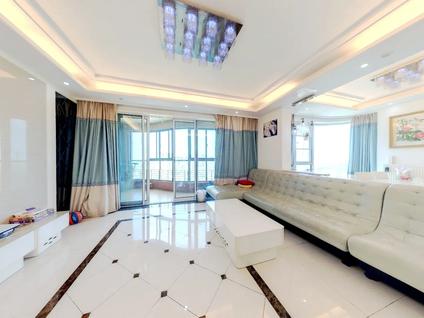 北京银湖翡翠3室2厅131.96平中楼层/共28层