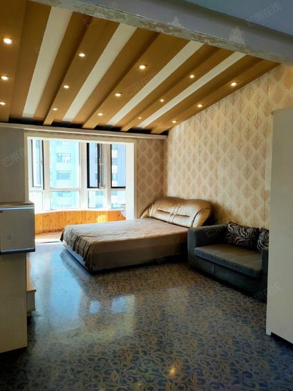 北京鑫丰花园2室2厅93平高楼层/共7层