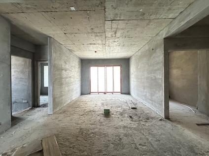 北京中环城市花园3室2厅118平低楼层/共33层