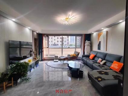 北京邑城首府4室2厅169平低楼层/共17层