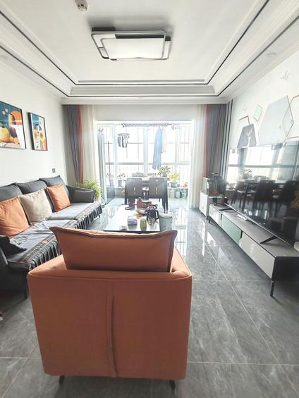 北京山水新城2室2厅97平高楼层/共27层