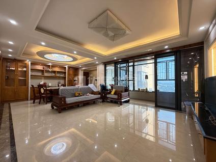 北京依云水岸(三期)4室2厅137.24平中楼层/共32层