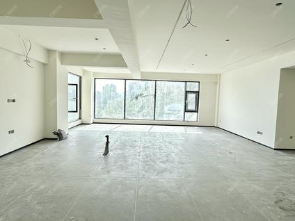 北京御海湾花园3室2厅129.43平中楼层/共17层