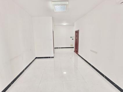 江门坚美园2室2厅73平中楼层/共25层