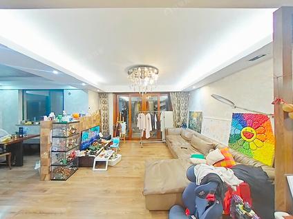 北京新时代景庭3室2厅143.77平低楼层/共14层