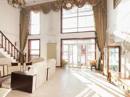 北京BOBO自由城5室2厅241.72平中楼层/共4层