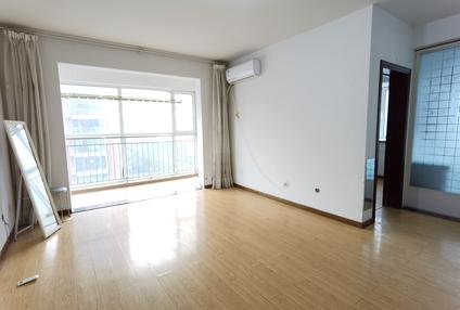 北京德惠凤凰都2室2厅96平中楼层/共17层