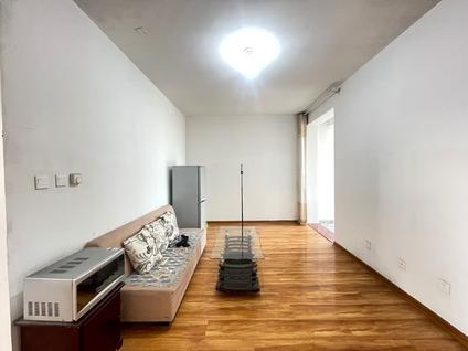 青岛盛华未来城1室1厅61.91平高楼层/共32层