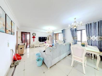 北京金地格林泊乐4室2厅124.93平中楼层/共11层