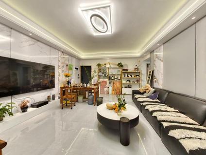 株洲东方花园4室2厅140.54平低楼层/共12层