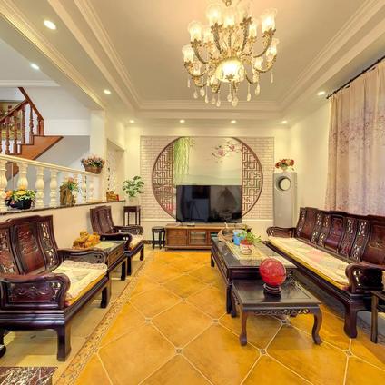 上海莱茵郡6室4厅317.79平低楼层/共3层