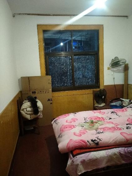 北京湘氮1区3室2厅62平中楼层/共7层