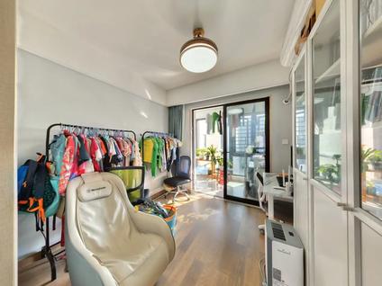 北京亚运城(天韵)4室2厅136平高楼层/共50层