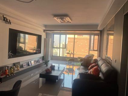 北京和润卧龙城3室1厅122平高楼层/共17层