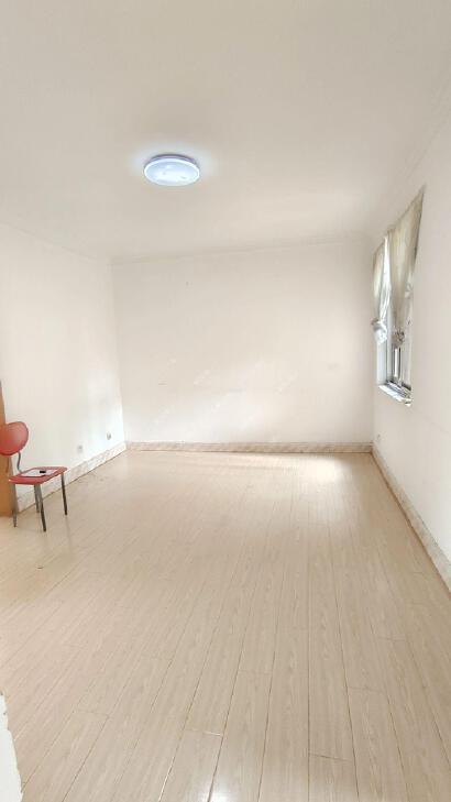 北京康宏小区2室2厅56平低楼层/共7层