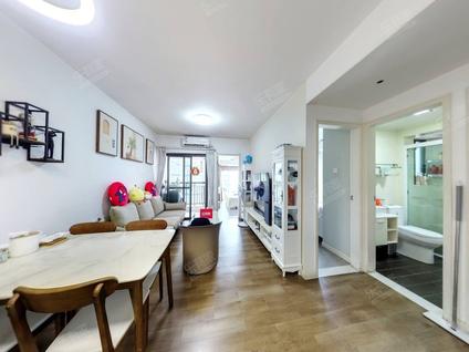 深圳联城美园2室2厅63.87平高楼层/共35层