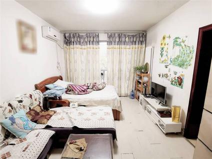 北京鲁能领秀城(八区)1室2厅64平低楼层/共29层
