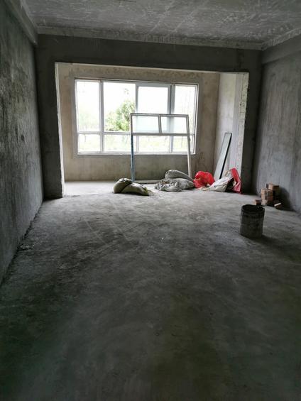 北京宿州院子小区(南区)4室2厅152平低楼层/共11层