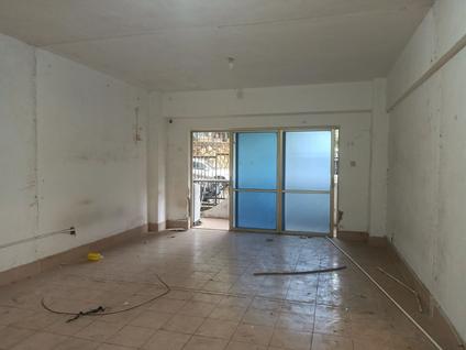 北京玉泉花园3室2厅139平低楼层/共9层