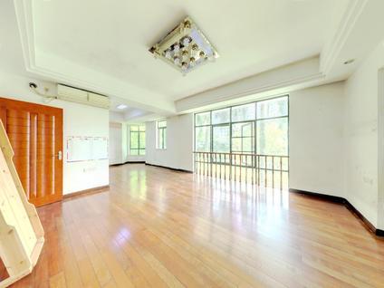 北京亚洲豪苑(北区)5室2厅215.15平低楼层/共4层