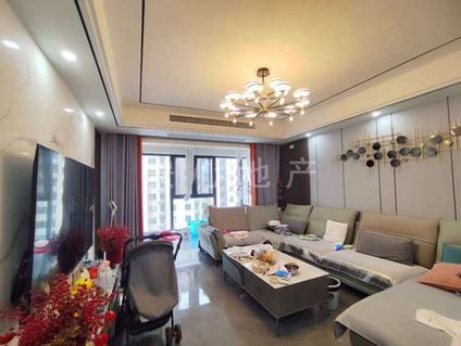 北京东投中央城3室2厅128平中楼层/共18层